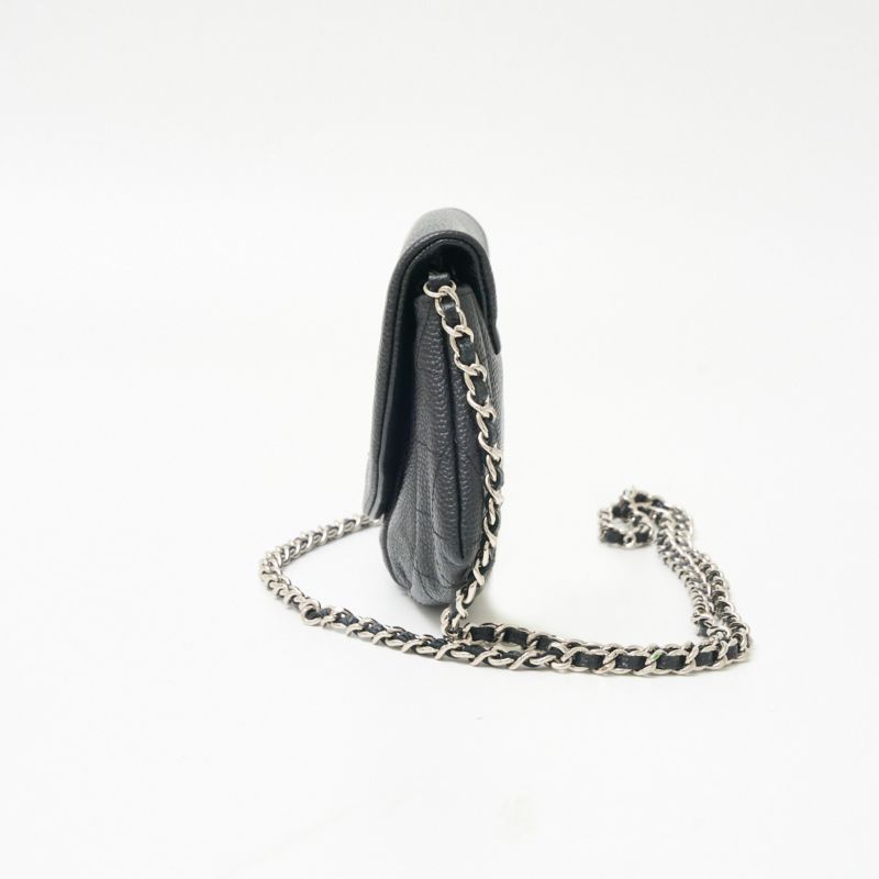 セール 美品 シャネル キャビア ハーフムーンチェーンウォレットショルダーバッグ CHANEL シャネル ハーフムーンチェーンウォレット バッグ