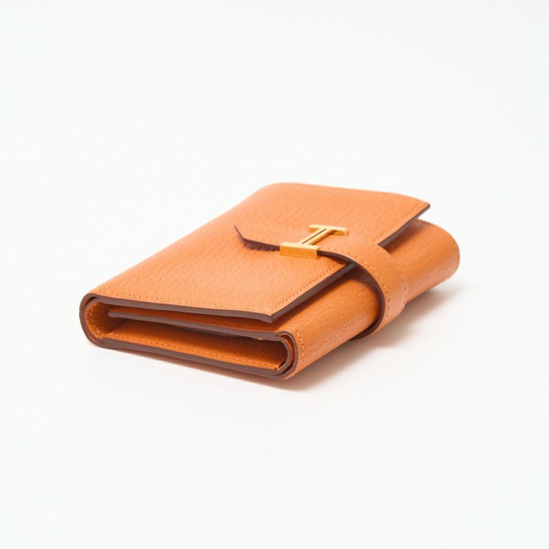 HERMES エルメス ベアン コンパクト B刻印(2023年頃製造) 三 HERMES エルメス ベアン コンパクト B刻印(2023年頃製造) 三